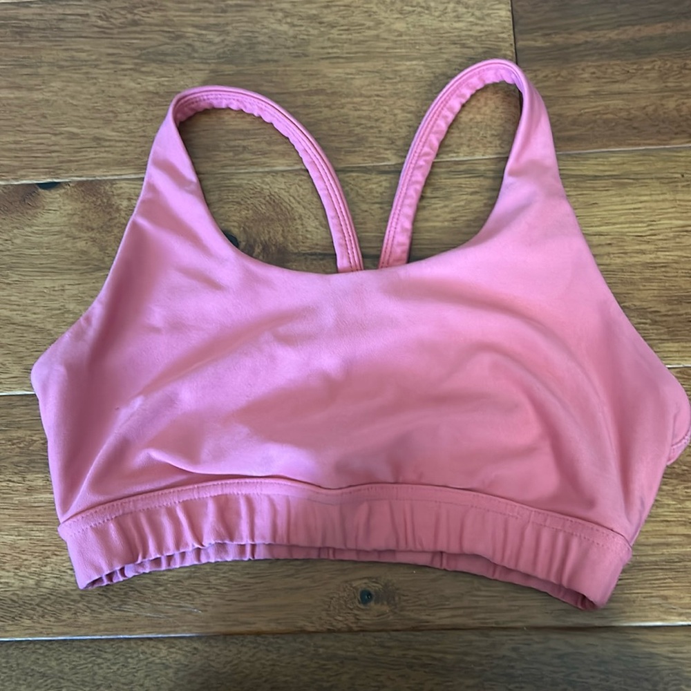 sports bra